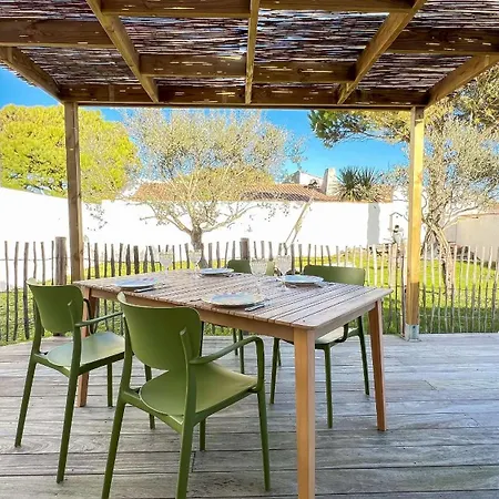 Jolie Maison Avec Jardin A Proximite De La Saint-Clément-des-Baleines